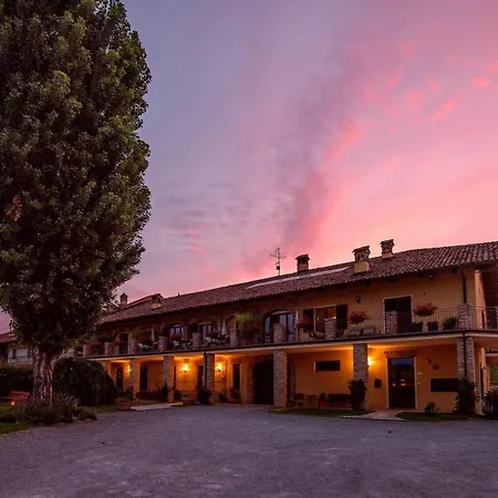 ファームステイ Cascina Rocca *