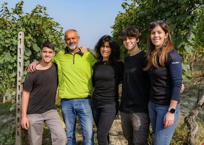 Cascina Rocca Çiftlik konaklama