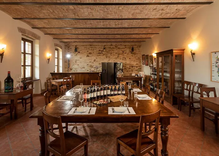 Cascina Rocca Çiftlik konaklama *